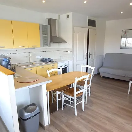 Апартаменты Le Petit Fort, Vue Magnifique Vue Sur Le Port Et La