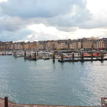 Le Petit Fort, Vue Magnifique Vue Sur Le Port Et La Апартаменты *