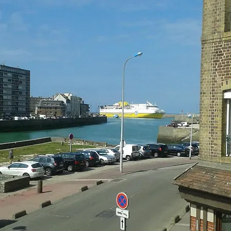 Le Petit Fort, Vue Magnifique Vue Sur Le Port Et La *