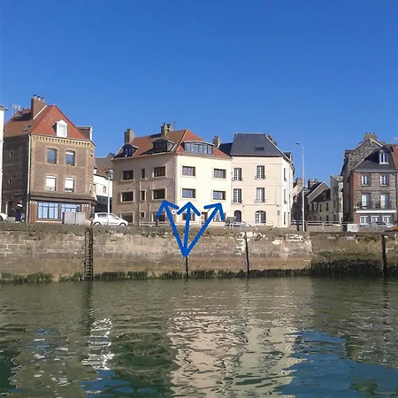 Апартаменты Le Petit Fort, Vue Magnifique Vue Sur Le Port Et La